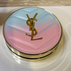 Yves Saint Laurent Touche Éclat Glow-Pact Cushion - Ivory